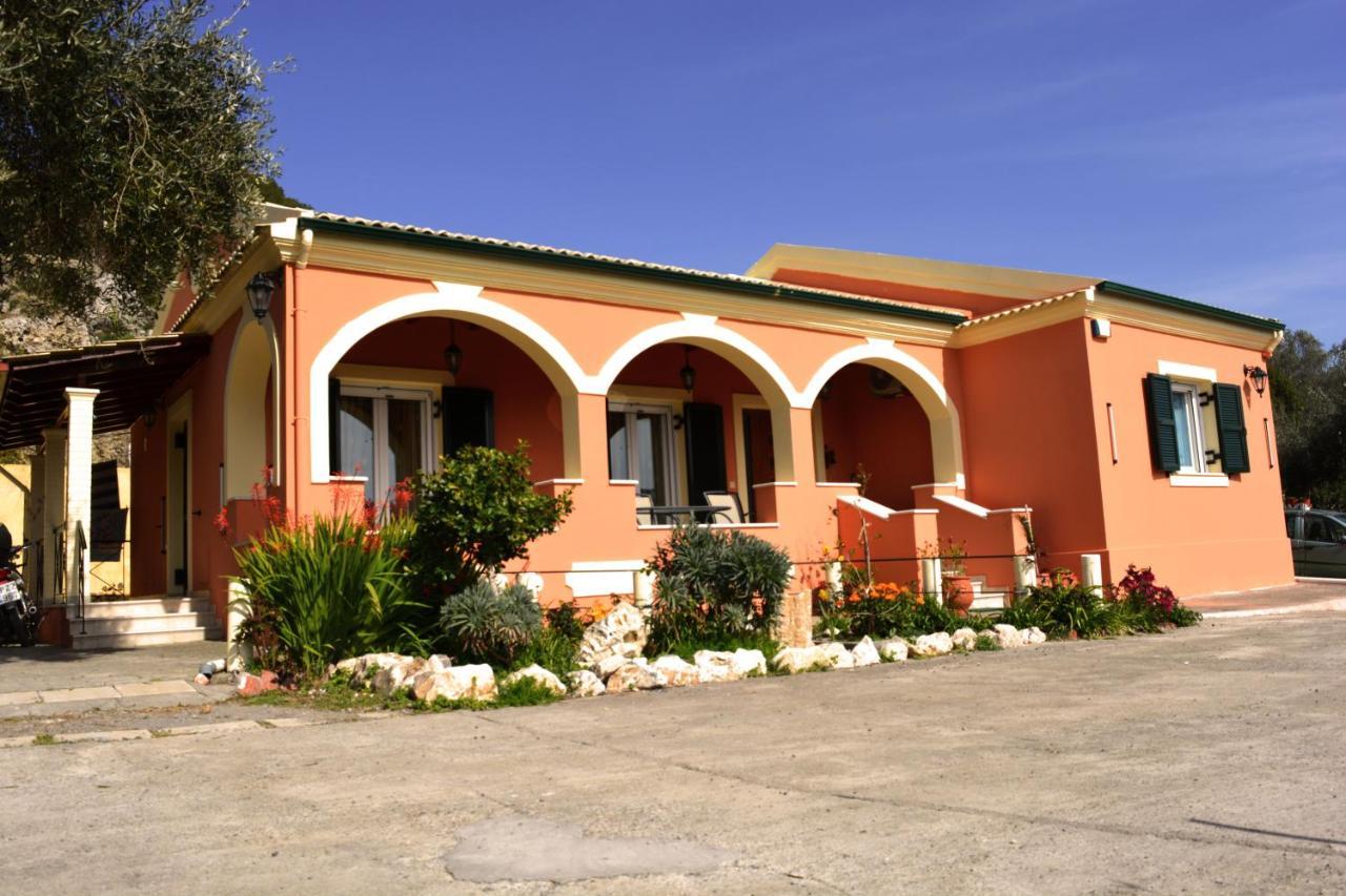Villa Skafonas Sinarades Ngoại thất bức ảnh