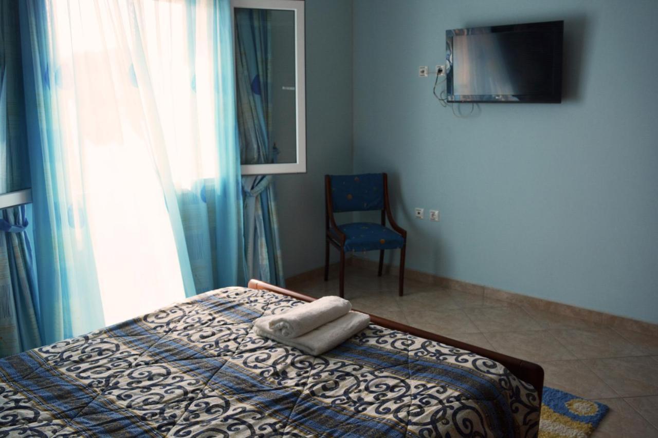 Villa Skafonas Sinarades Ngoại thất bức ảnh