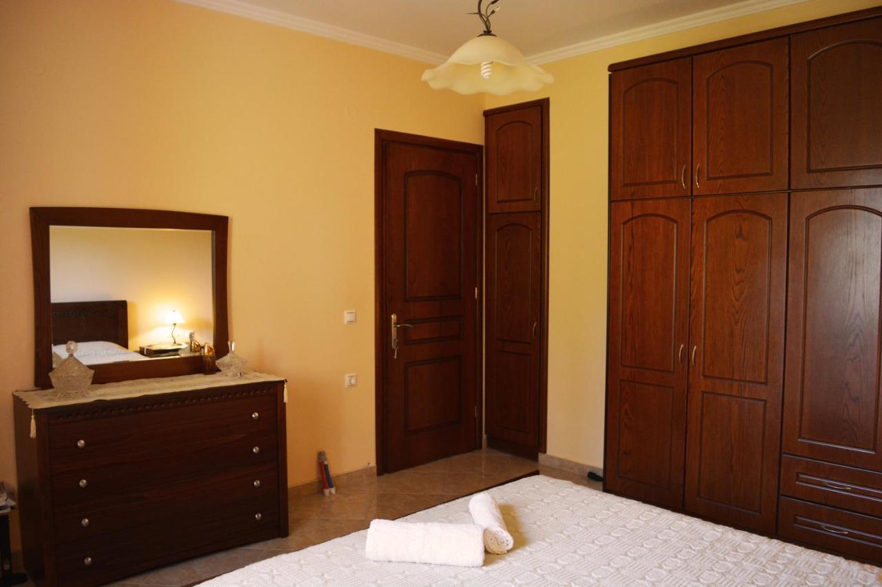 Villa Skafonas Sinarades Ngoại thất bức ảnh